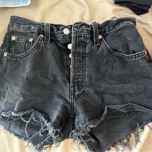 LEVI 501 SHORTS